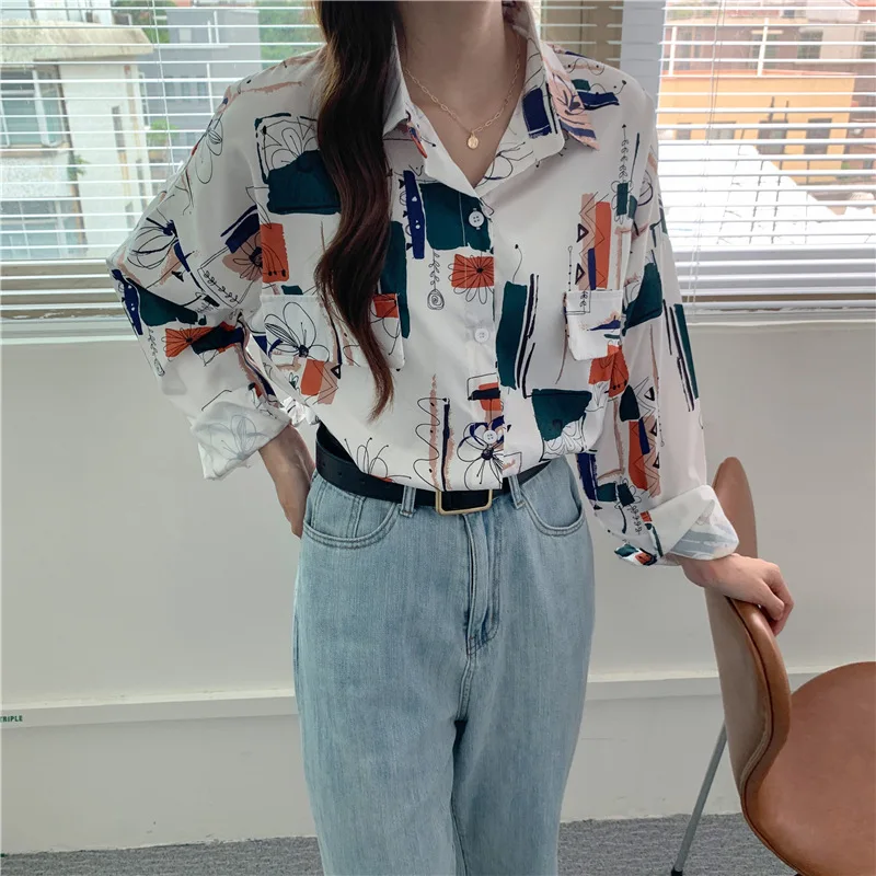 

Geometry print sun proof shirt girl long sleeve shirt Turn-down Collar casual tops womens blouse spring Autumn British style new