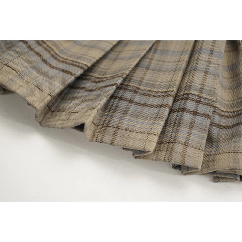 

[EAM] Women Irregualr Plaid Pleated Knitting Dress New Lapel Long Sleeve Loose Fit Fashion Tide Autumn Winter 2021 1DD2517