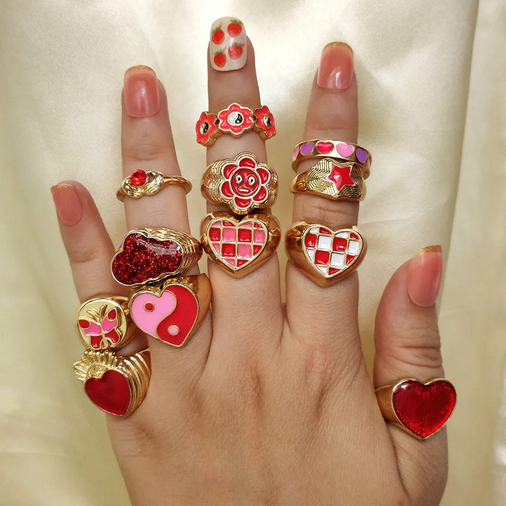 Новинка кольца с красной эмалью улыбающееся ин Янг Любовное кольцо бабочкой для