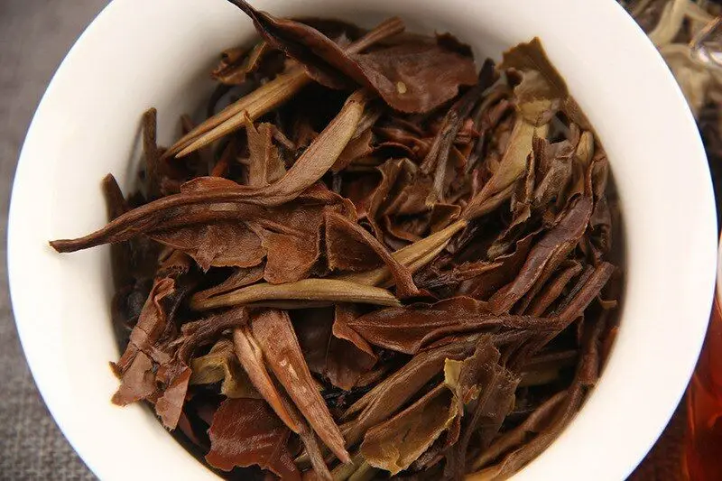 2018 год YUE GUAN GMEI REN органический лунный свет красивый Sheng Pu erh сырой чай 357