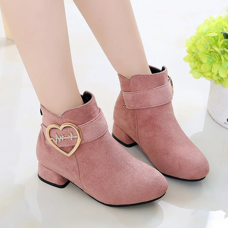 

Girls Princess Boots 2020 Autumn Winter Female Children Party Shoes Love Soft Bottom Outdoor Shoes Student Kids Snow Boots