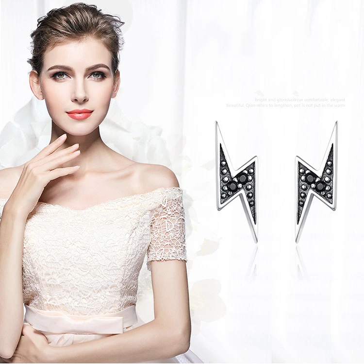 Серьги с шампанским цирконием Подарочные женские ювелирные