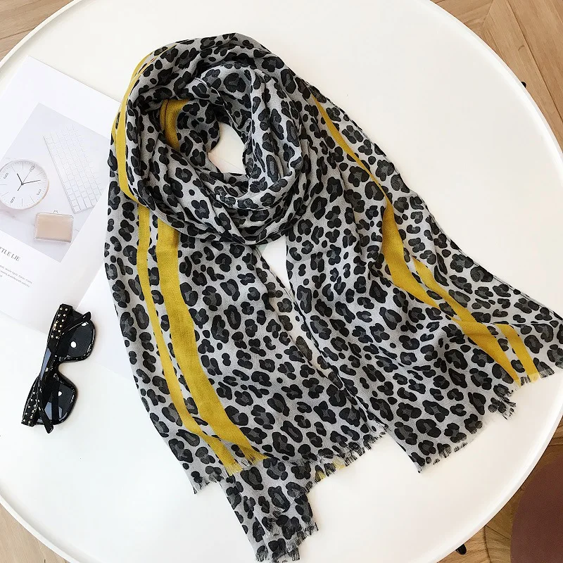 Женский шарф с леопардовым принтом Леопардовый на лето и осень 2019| |