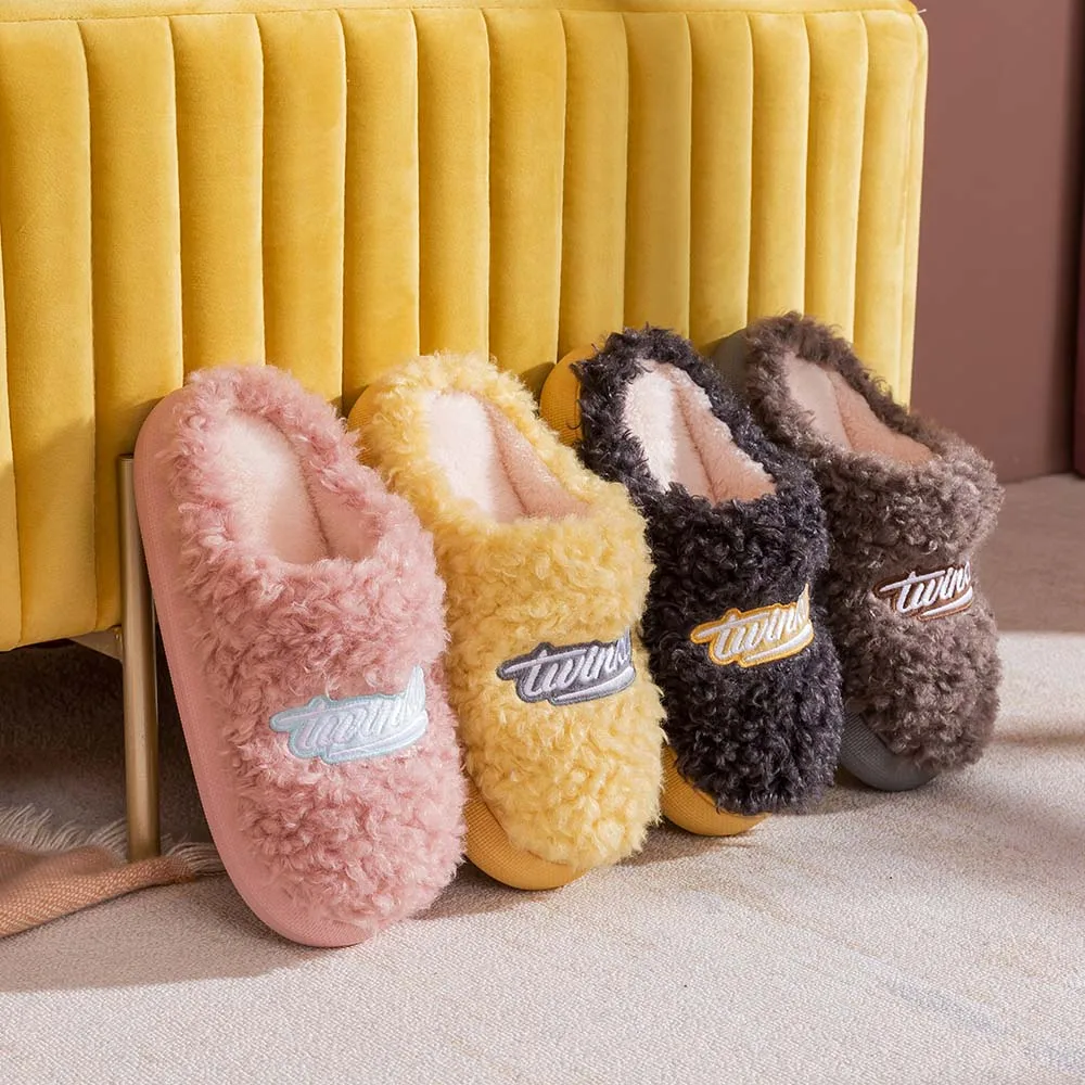 

Posee 4.5cm Thick Bottom Letters Thick Bottom Cotton Drag Women Winter Plush Slippers Home Winter Non-slip Warmth PS2051