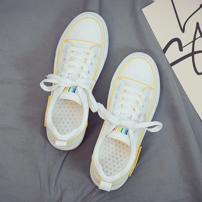 2019 женские кроссовки удобная Уличная обувь на шнуровке Вулканизированная модная