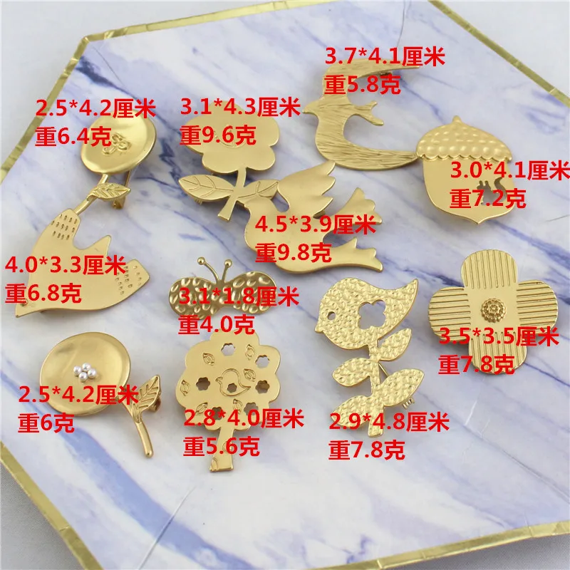 Japan and South Korea Minagawa Ming style alloy plating matte gold brooch | Украшения и аксессуары