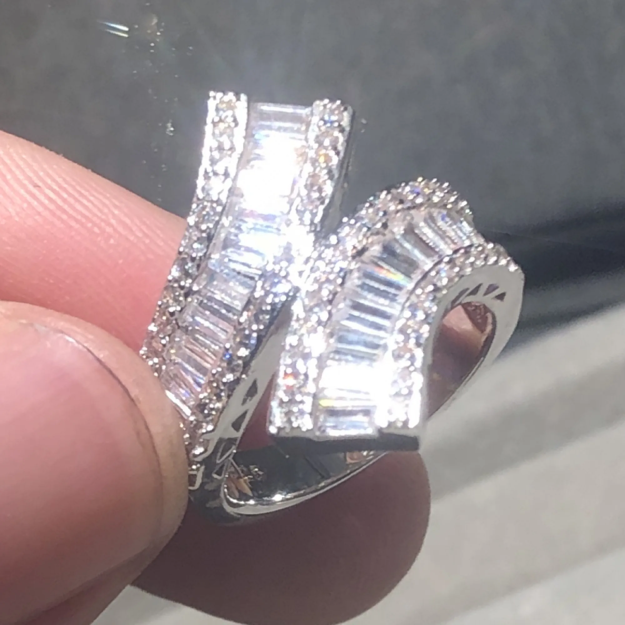 Женское кольцо из серебра 925 пробы с кристаллами|Кольца| |