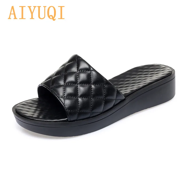

AIYUQI/женские шлепанцы; Новые летние Нескользящие модные женские шлепанцы; Верхняя одежда; Большие размеры 41, 42, 43; Женские шлепанцы