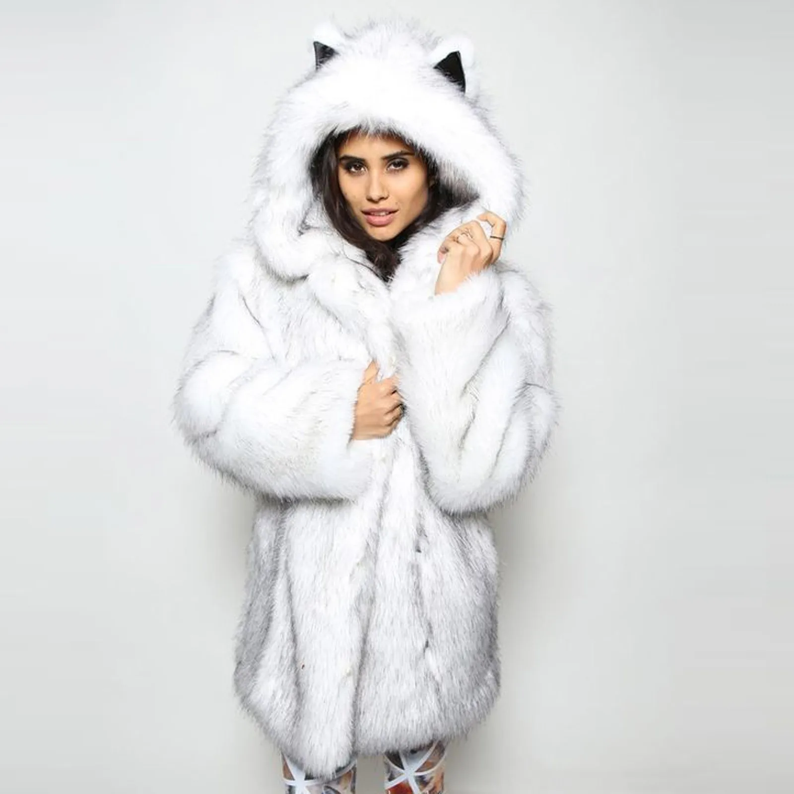 

Furry Cropped Faux Fur Coats and Jackets Women Fluffy Top Coat with Hooded Winter Fur Jacket manteau femme Droshipping