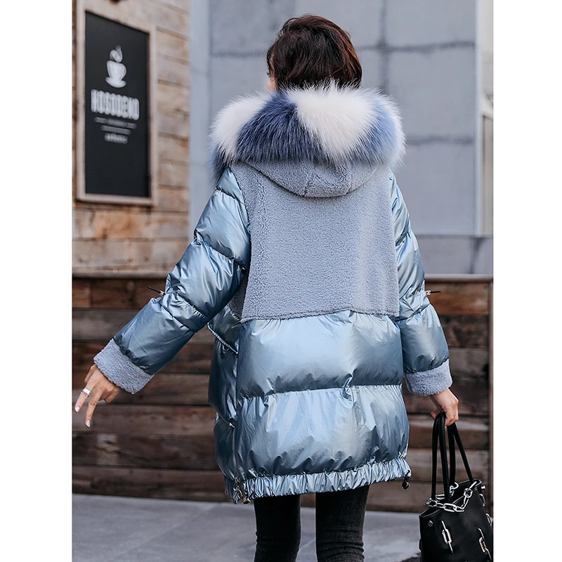 Зимняя парка с большим меховым воротником Женский утепленный пуховик длинное