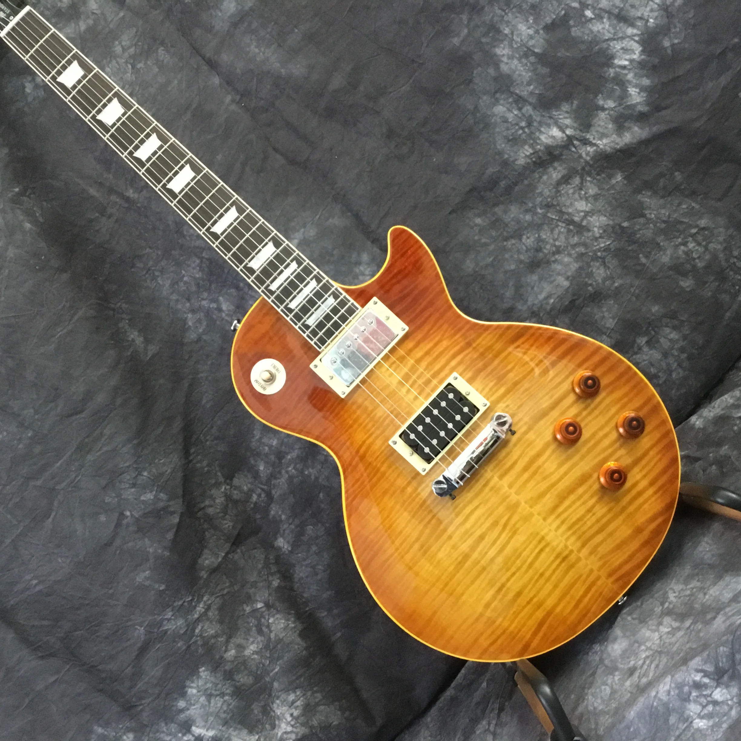 Оптовая продажа пользовательский магазин 1959 электрическая гитара R9 Tiger flame 59