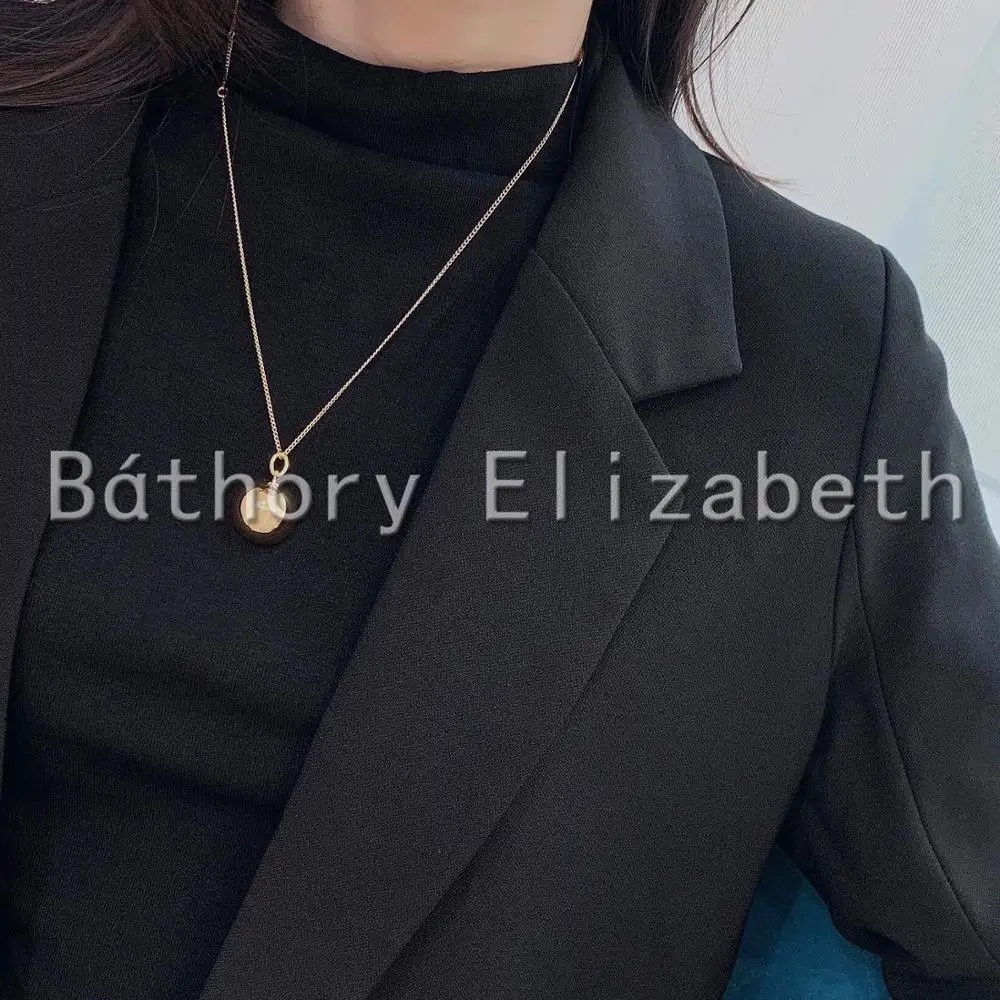 

Bthory Elizabeth Simple Classic Gold Plated Charm Necklace Collar Necklace Half Ball Design Chain For Women Wedding Jewelry