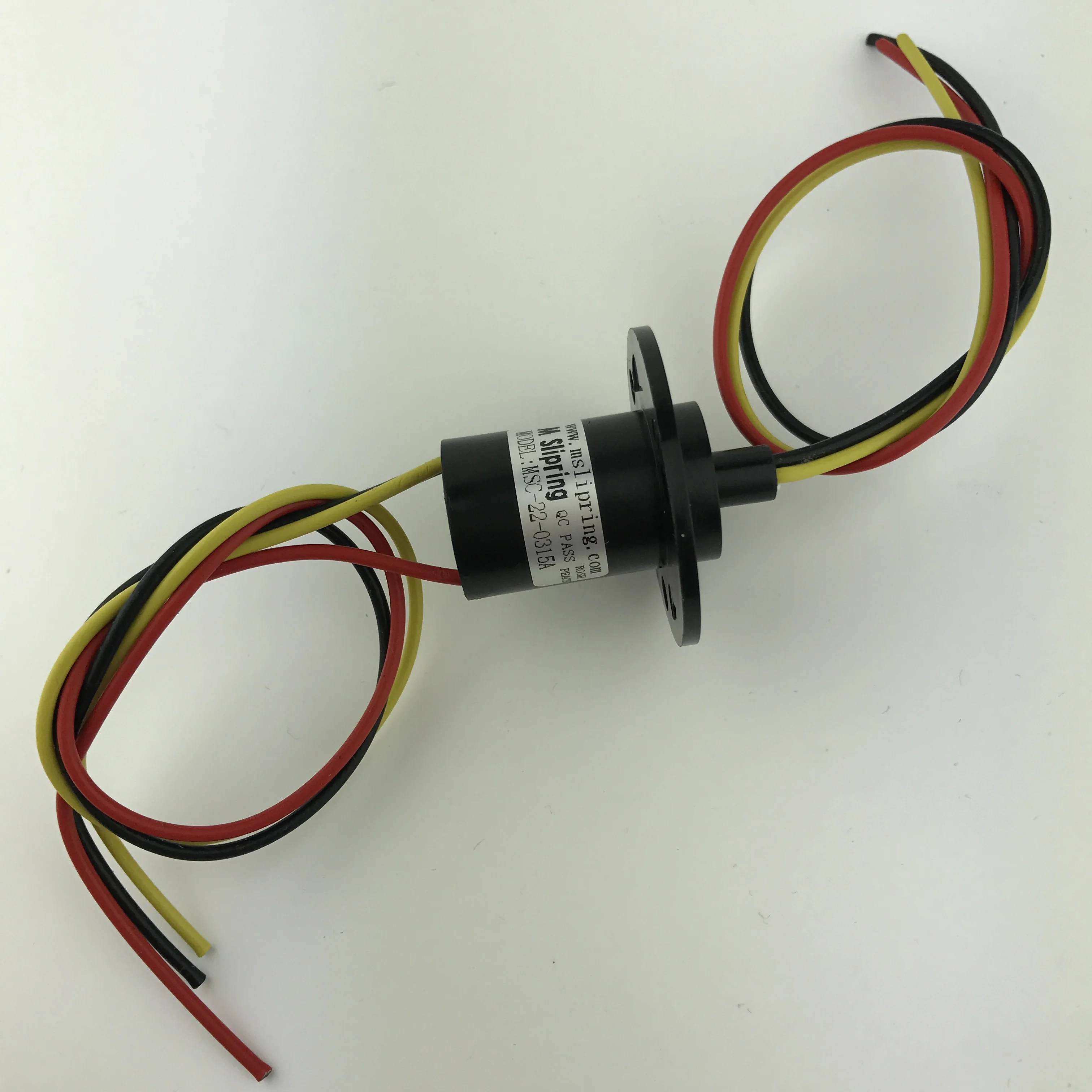

Conductive Slip Ring 3 Channel 15A Wind Energy Generation High Current Rotating Collector Ring Brush Collecting Ring