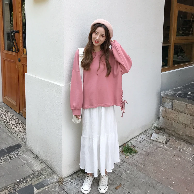 

Early Autumn Korean Style All-Match Loose Hooded Pullover Sweater Student Female + Simple White High-Waist Ruffled Skirt