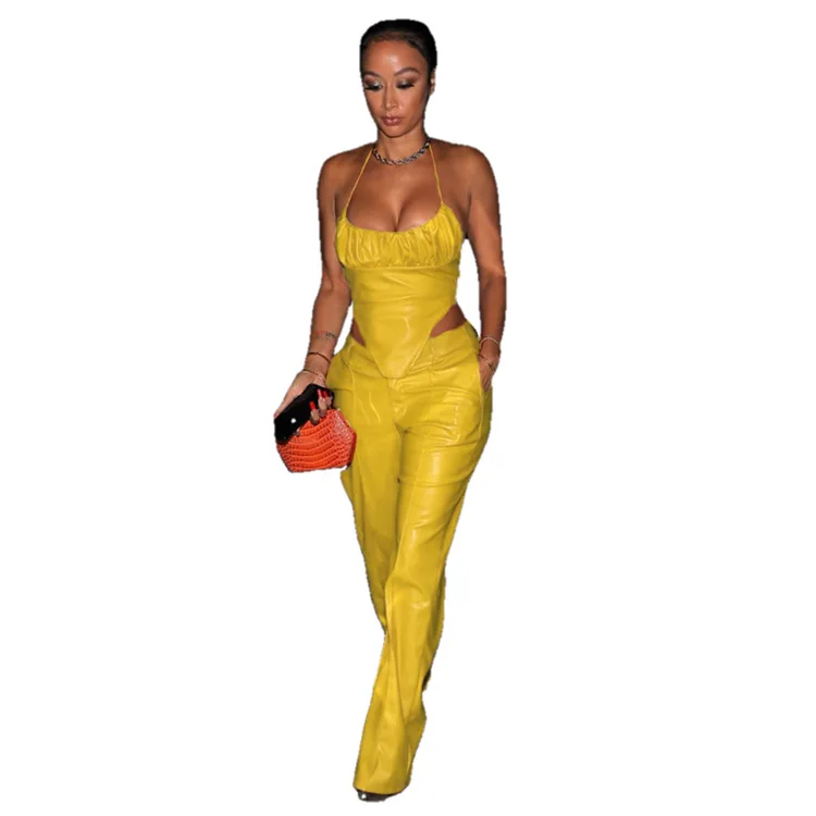 

Женский костюм из искусственной кожи, укороченный топ с воротником-халтером и прямые брюки, спортивный костюм из двух предметов, одежда для ...