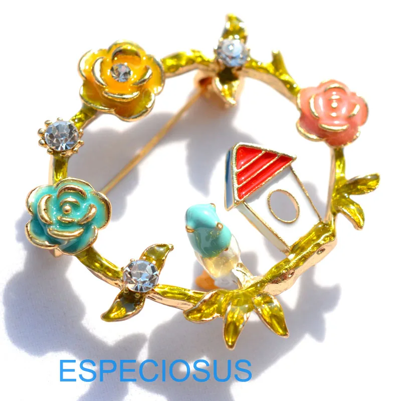 Женская брошь в форме груди украшение для сада Стразы золотого цвета разные |