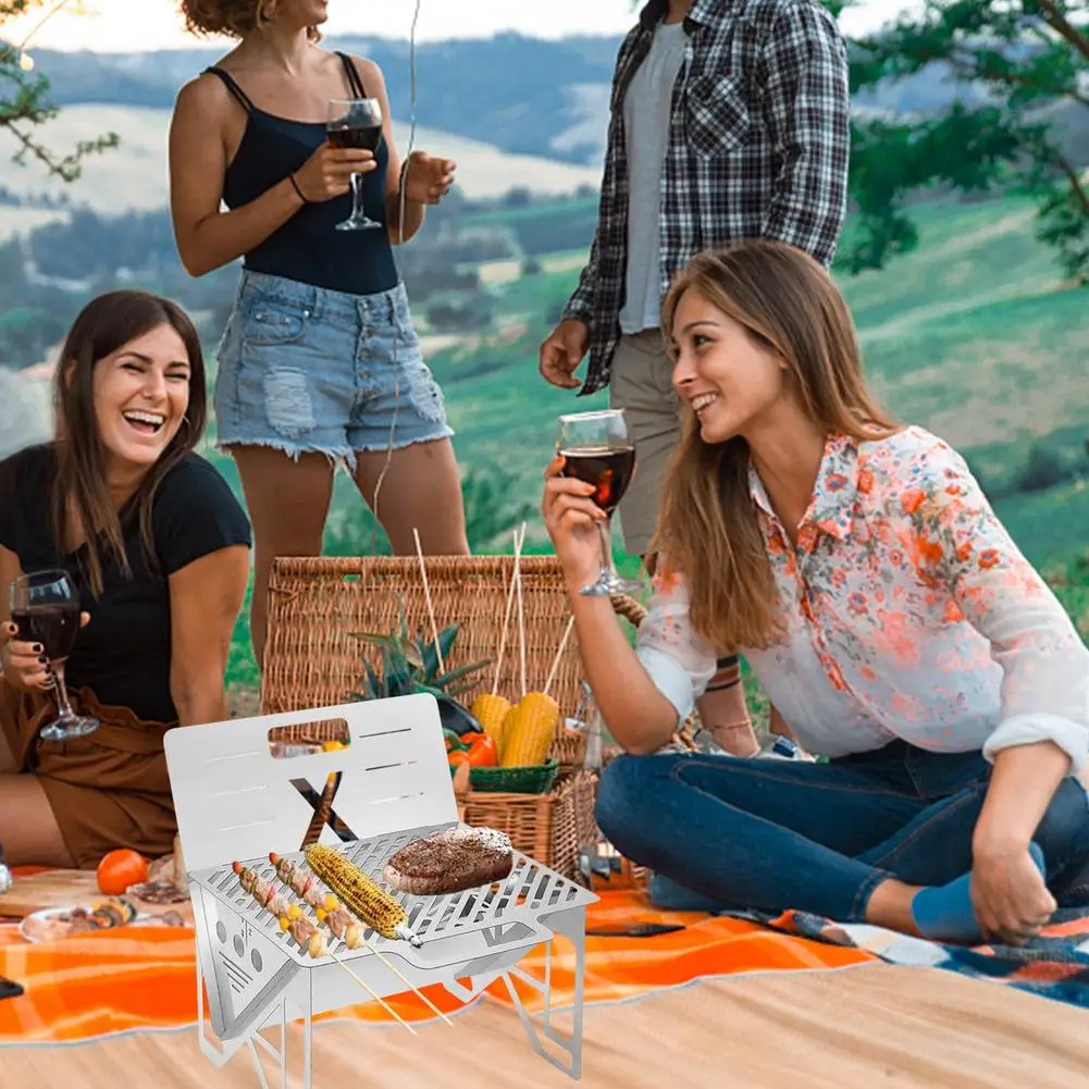 저렴한 새로운 미니 접는 스테인레스 스틸 바베큐 그릴 야외 캠핑 휴대용 바베큐 오븐 가정용 주방 요리 가제트 액세서리