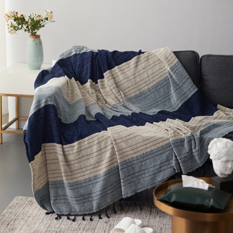 

Nordic Throw Blanket for Sofa Home Decor Tapestry Piano Cover Tablecloth Soft Living Room Carpet Tassel Bedspread on the Bed