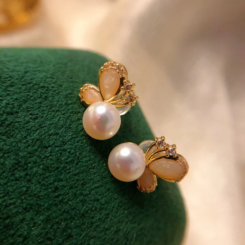 

Delicate Jewelry Cute Resin Earrings Hot Sale Popular Style Round Natural Freshwater Pearls Earrings For Women Gifts