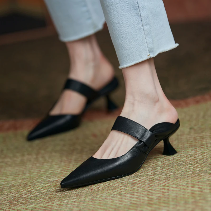 

Women High Heels Mule Shoes Quality Leather Black White Pumps Slippers Brand Sexy Point Toe Shoes Party Wedding Women's Shoes