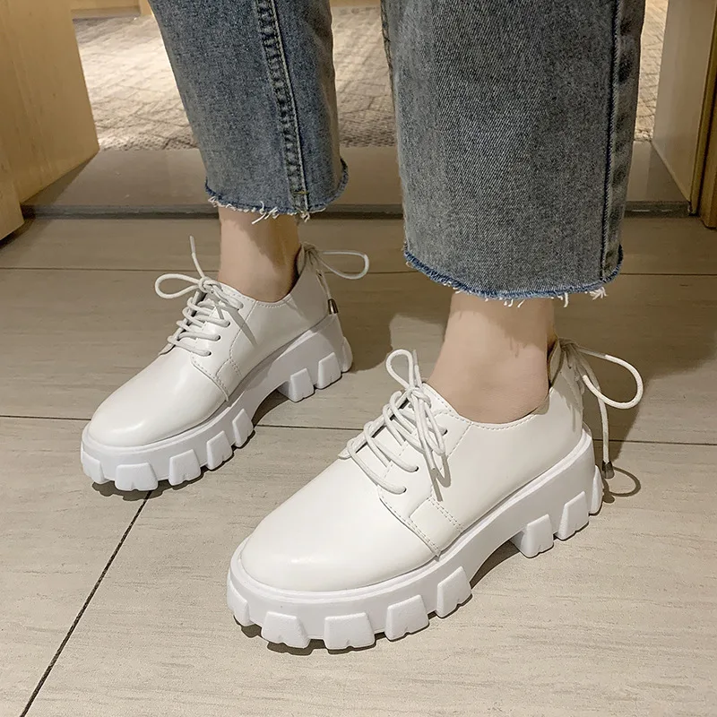 

Single shoes women's 2020 spring and autumn new casual all-match thick-soled increased black British style small leather shoes