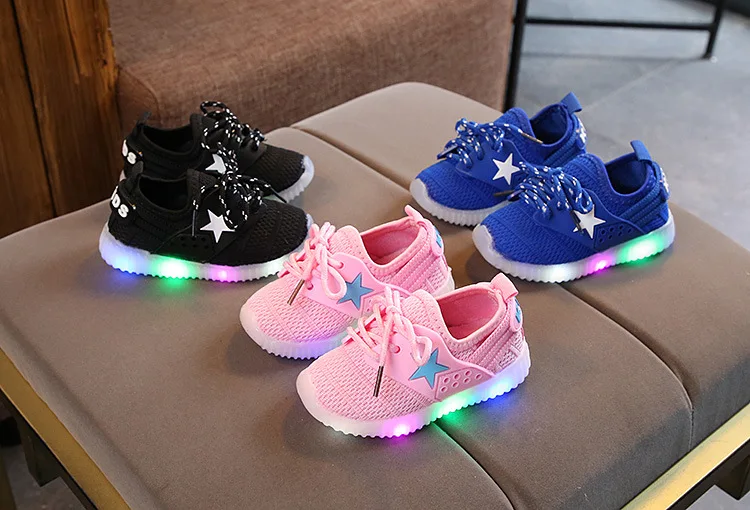 

2021 children's shoes five pointed star LED light leisure shoes sports shoes men's and women's children's baby walking shoes