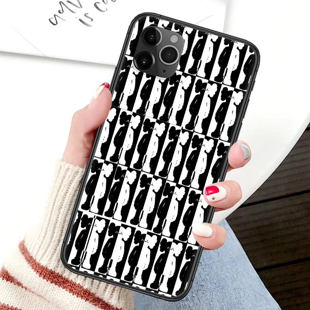

Fashion kaw Luxury Phone Case For Iphone 4 4s 5 5S SE 5C 6 6S 7 8 Plus X XS XR 11 12 Mini Pro Max 2020 black Cell 3D Waterproof