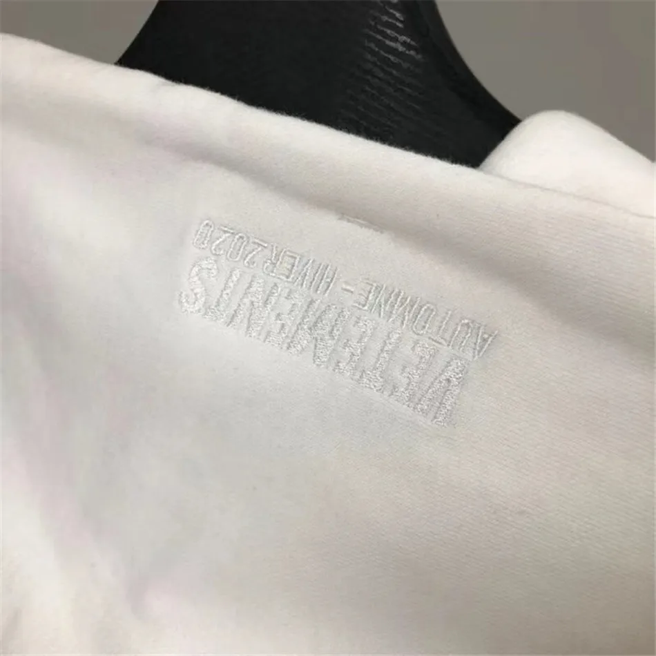 

Written VETEMENTS White Hoodie Men Women Cotton-Blend Terry Vetements Hoodies Letter Printed Pullovers Oversize Sweatshirts