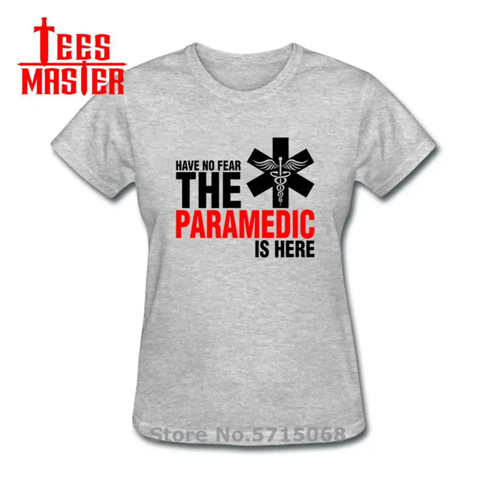 Летняя мужская футболка с надписью не боится что здесь находится фонарик новые