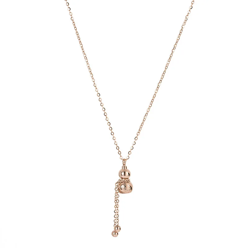 

Japanese and Korean version of simple personality titanium steel plated rose gold short gourd necklace women's clavicle chain