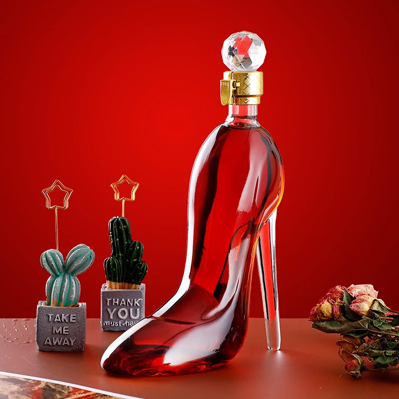 

Unique High-heeled Shoes Shape Whiskey Decanter for Liquor. 350 ML. Gift.
