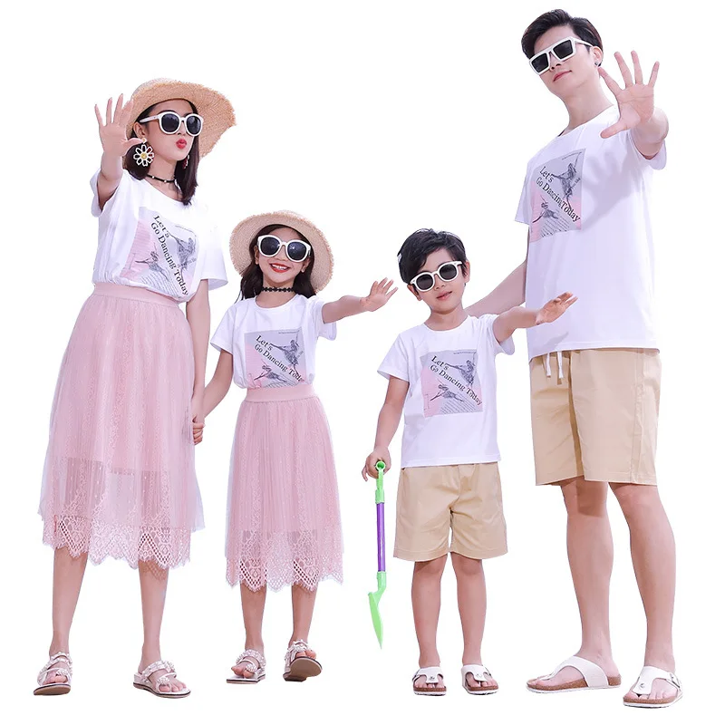 Одинаковые комплекты для семьи Летнее мама дочка платье-футболка Футболка сына