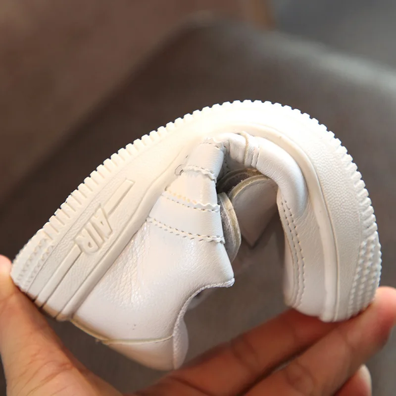 Новинка детская обувь спортивная для мальчиков отдыха девочек маленьких