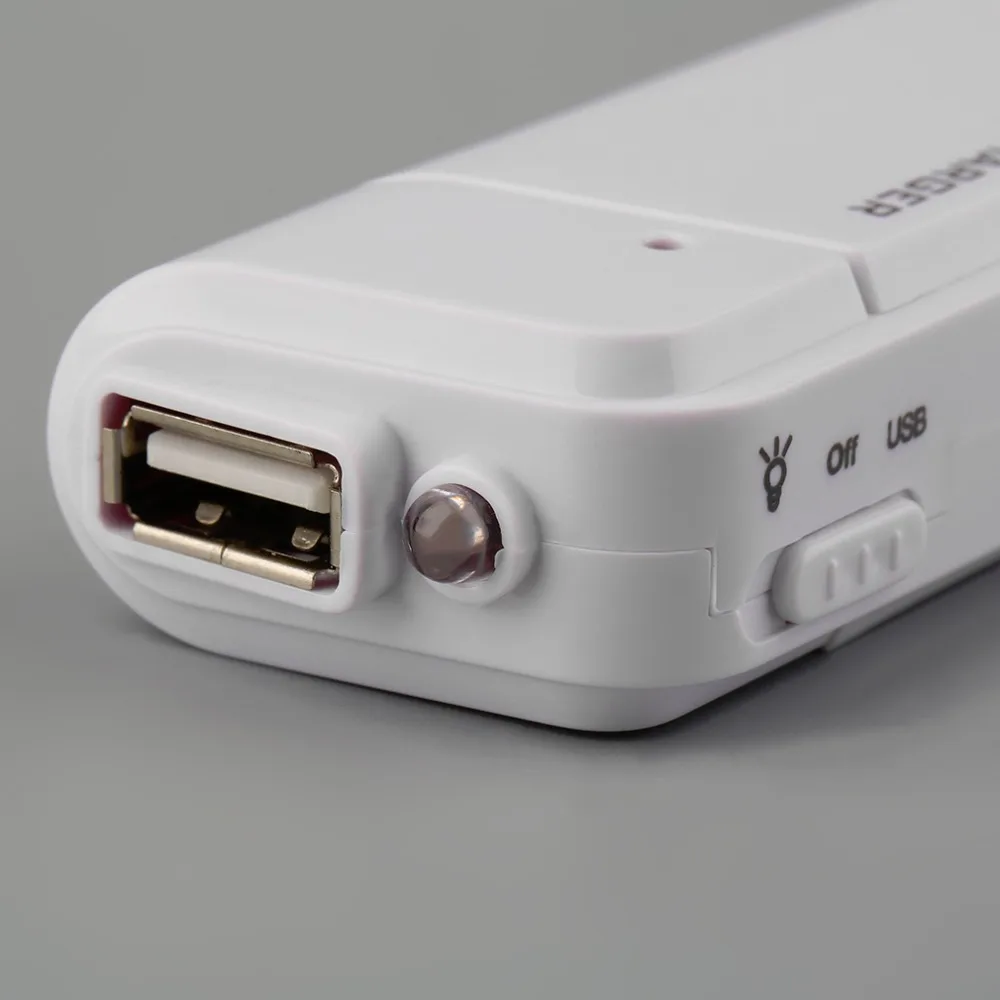 Универсальное портативное зарядное устройство USB 2 AA для экстренных случаев