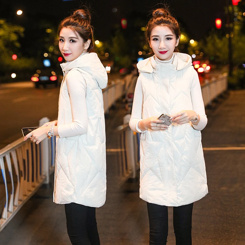 

ISENMAL Autumn Woman Winter Warm Down Vests Female Oversized Thick Women Removable Hooded Waistcoat