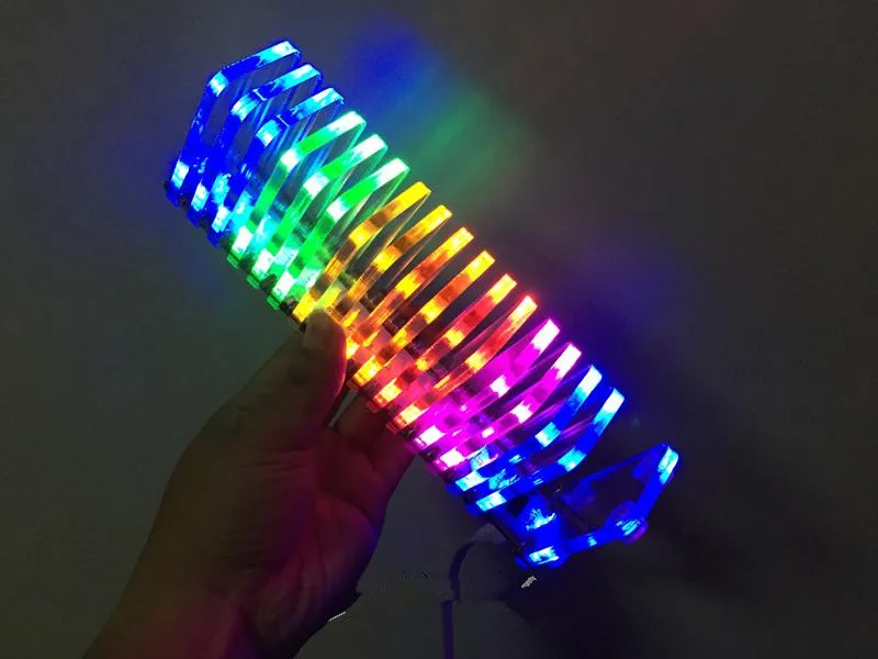 Goede KS16 Muziek Spectrum Crystal Geluid Kolom Licht Kubus Led Niveau Display Elektronische Productie Diy