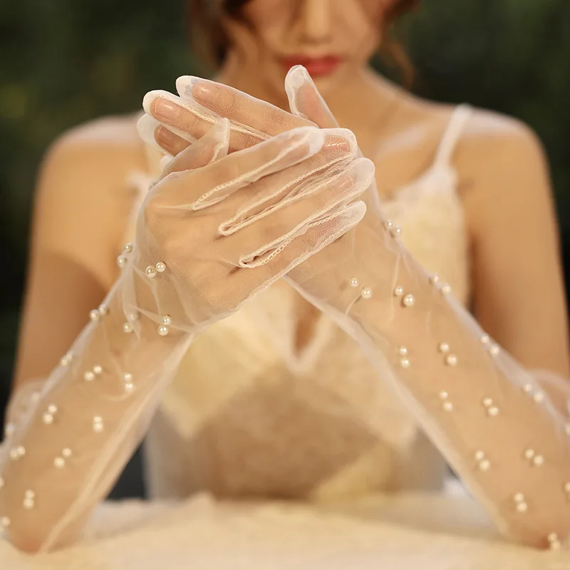 

New Arrival Long Bridal gloves Cheap Wedding accessories Gant mariage femme Novia Pearls Beaded gloves transparent