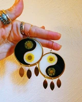 preserved daisy yin yang earringsbotanical jewelry birthday gift for mom flower earrings resin