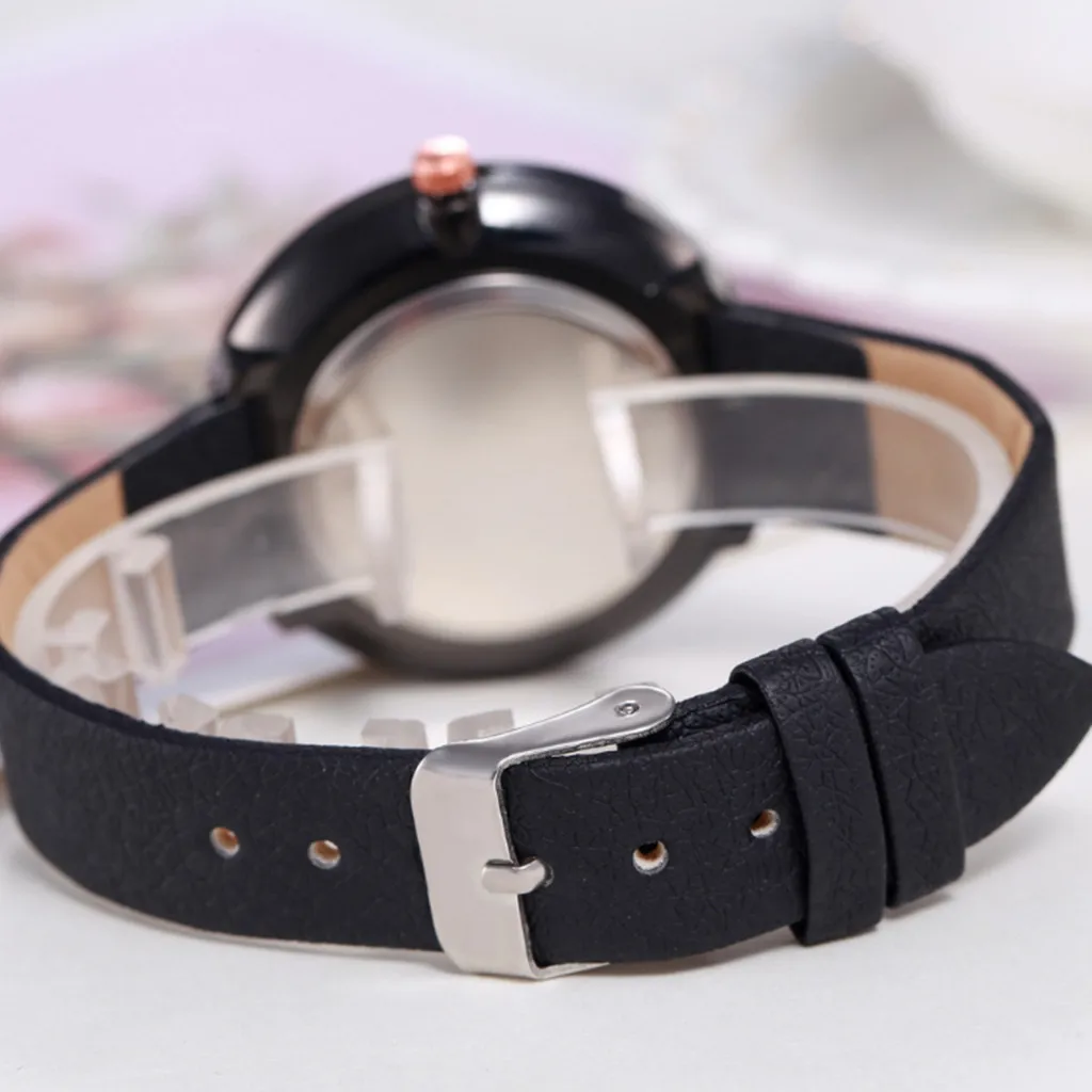 Повседневные женские часы модные наручные простые кварцевые с кожаным ремешком