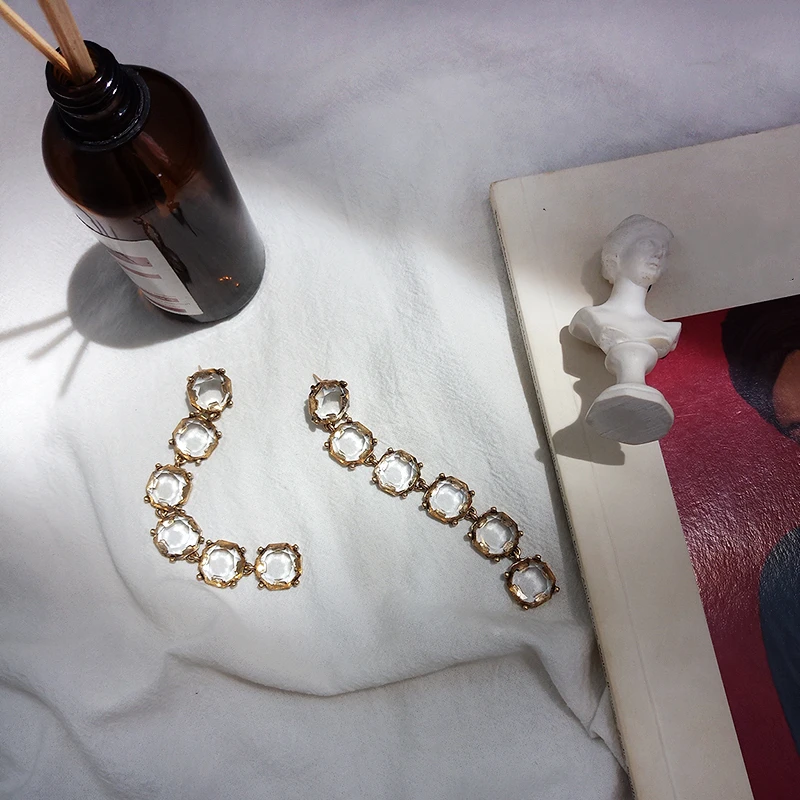 Металлический бампер с акриловым инкрустированные длинные модные серьги