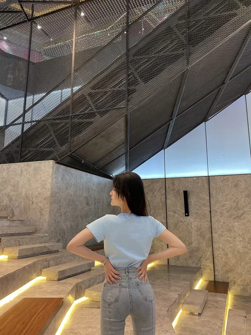 

2021 new summer women T-shirt tee embroidery love heart Fashion Classic Brand Luxury Design short sleeve round neck