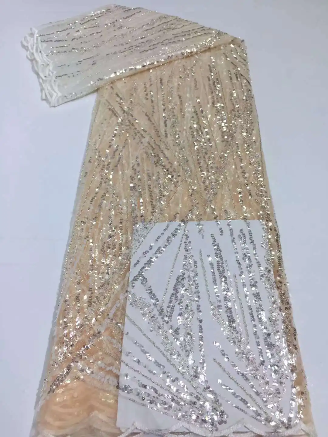 

Shiny beaded fabric /with crystal sequins Embroidered French Tulle net Nigeria sequins Lace For Evening Dress Wedding dress