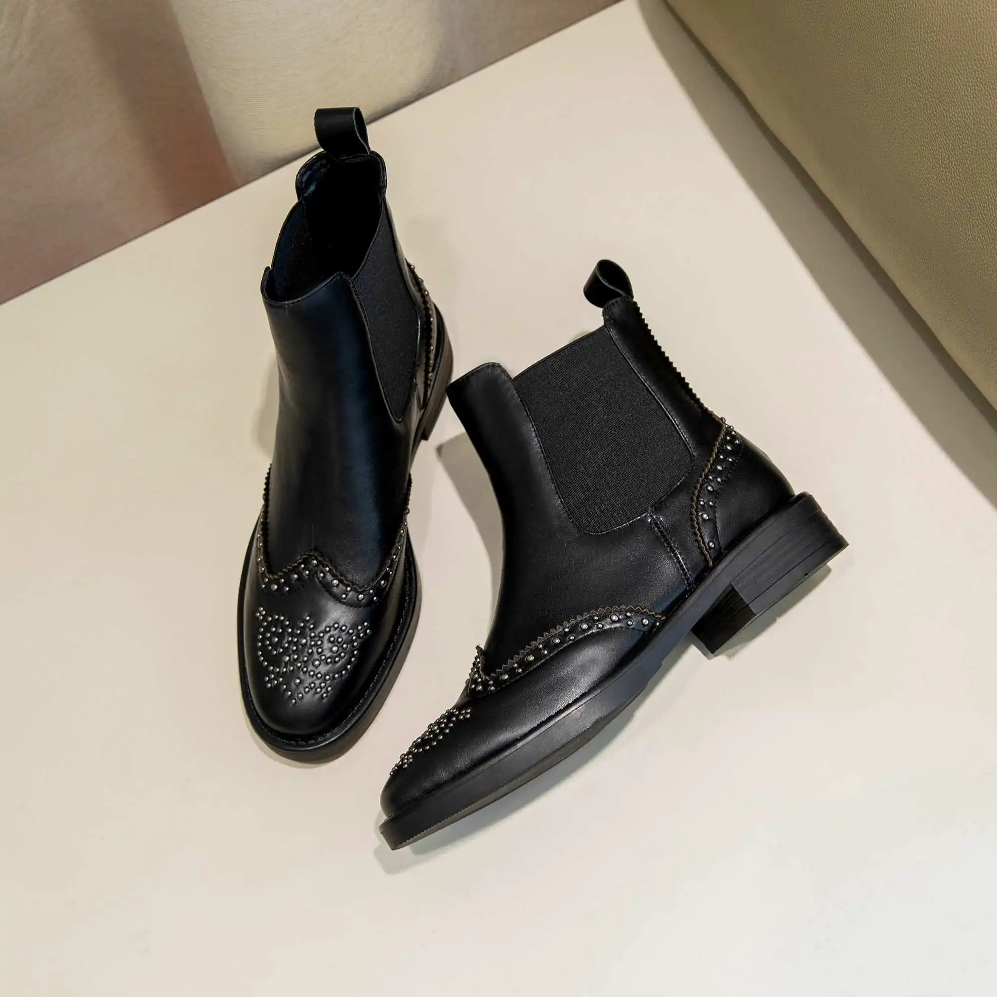 Классические ботинки челси krazing pot с заклепками зимние теплые Брендовые