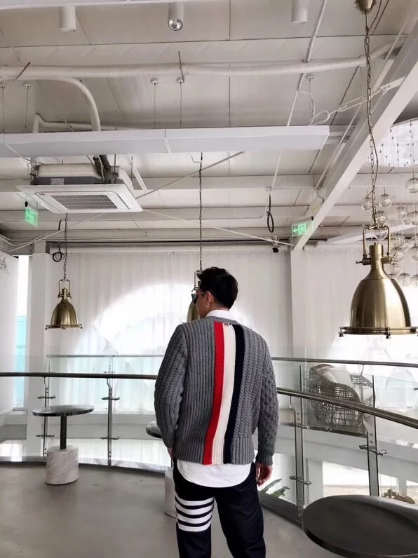 

2021 модные брендовые свитера, мужские свободные пуловеры с круглым вырезом, одежда, полосатая, сращенная, хлопковая, шерстяная, толстая, зимн...