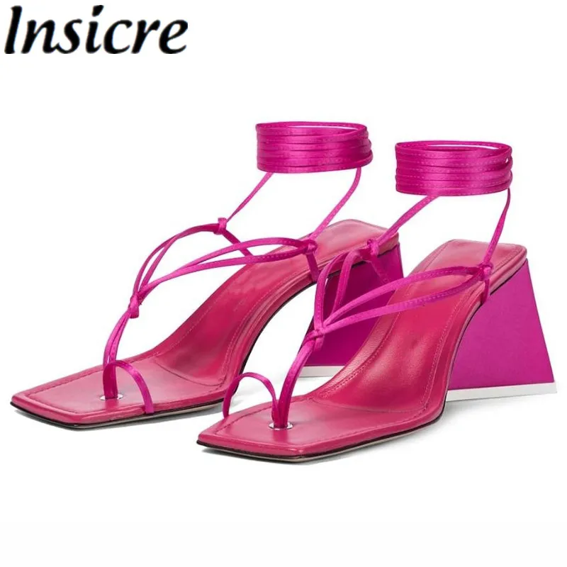 Insicre ручной работы Фуксия Атласная квадратный носок женские босоножки Ремешок на