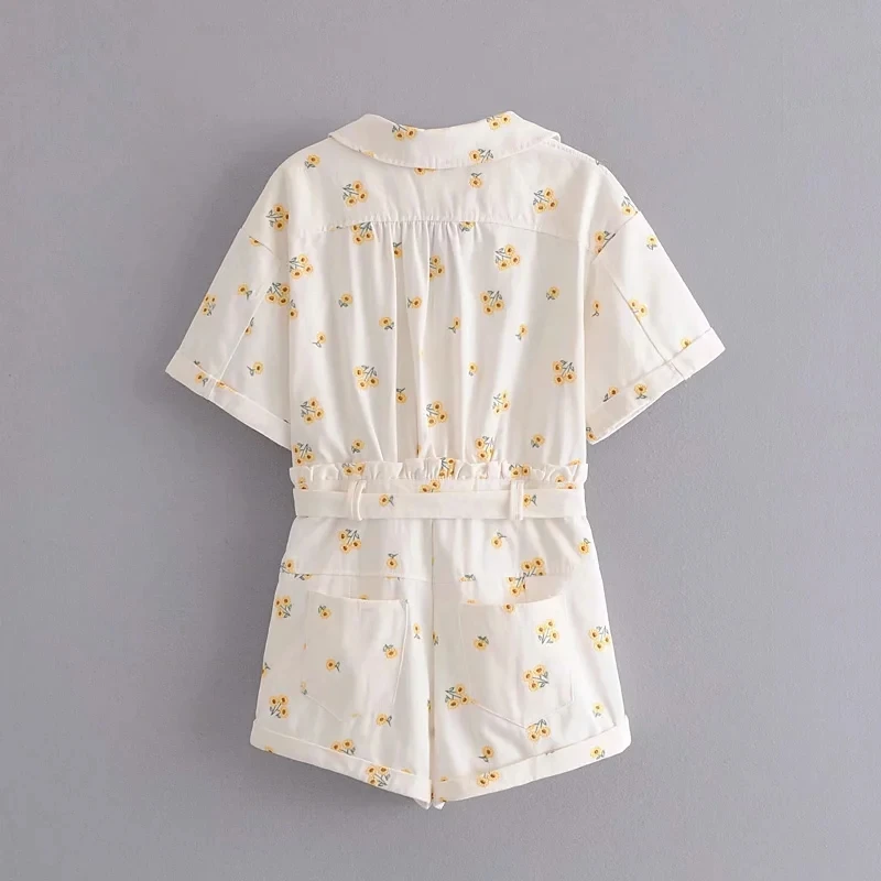 

Withered playsuits women indie folk bohemian vintage daisy flower embroideried collect waist cotton cargo playsuits women tops