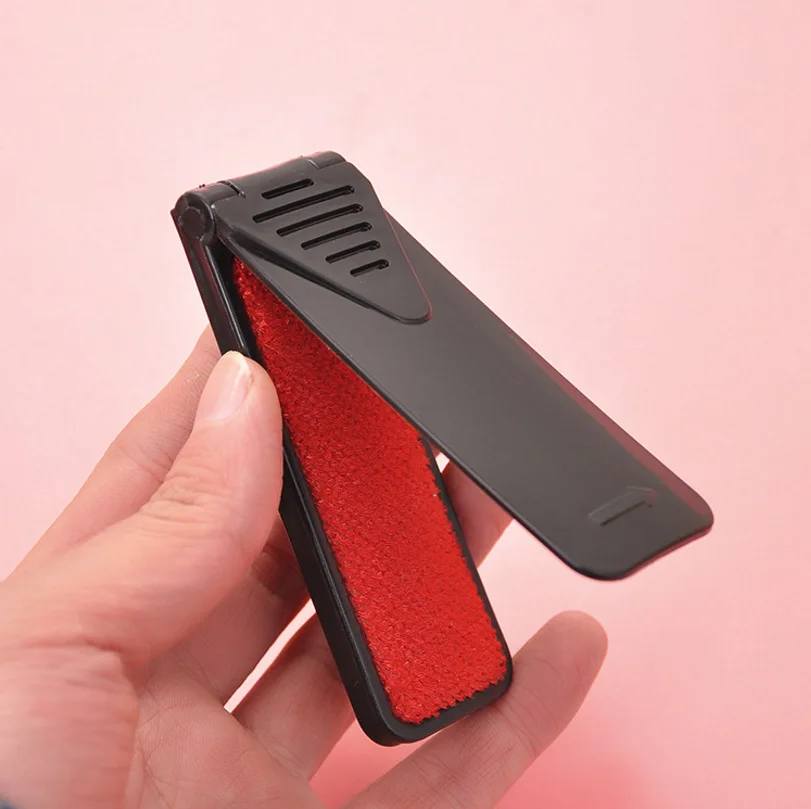 

1pc Plastic Fluff Fabric Clothes Dust Brush Pet Hair Remover Dry Clean Swivel Wheel Dry Clean Swivel Wheel Clothes Dust Brush