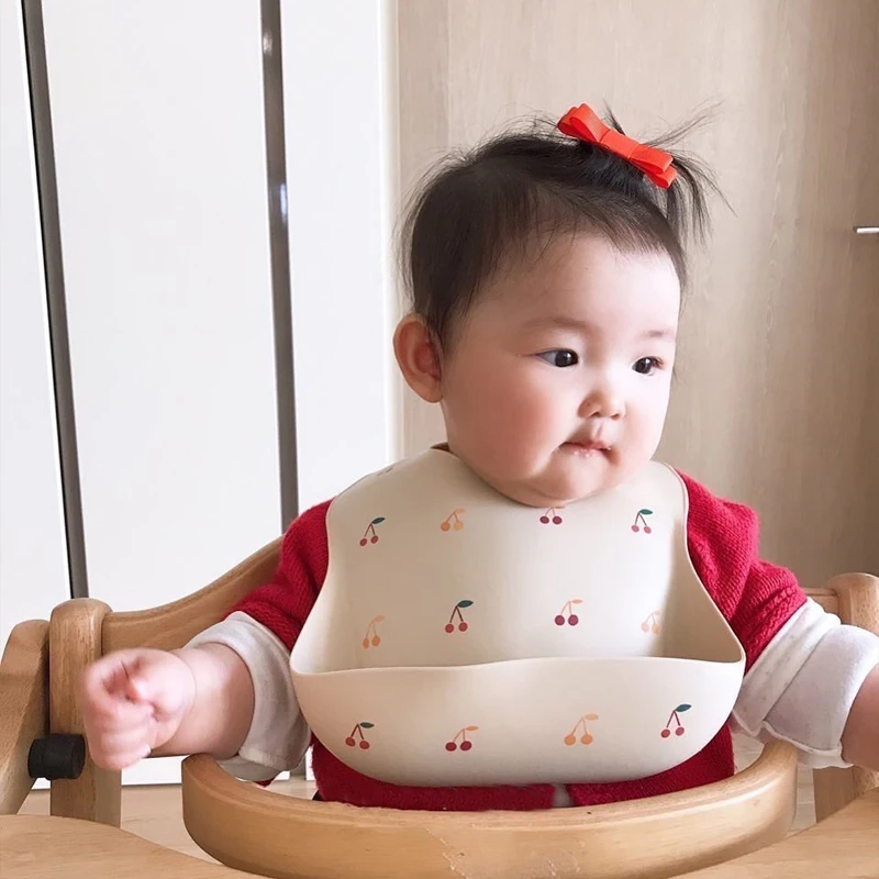

New Print Baby Bibs Waterproof Soft Silicone Baby Feeding Stuff Cute Pattern Kids Girl Boy Toddler Adjustable Children Ate Bib