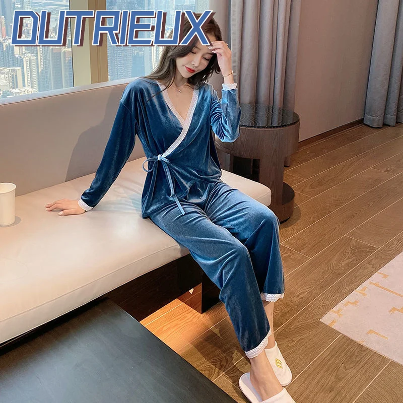 

DUTRIEUX Gold Velvet Pajamas Women's Winter Long-sleeved Sexy Lace Japanese Kimono Loose Home Service Pajama Set Sleepwear Women