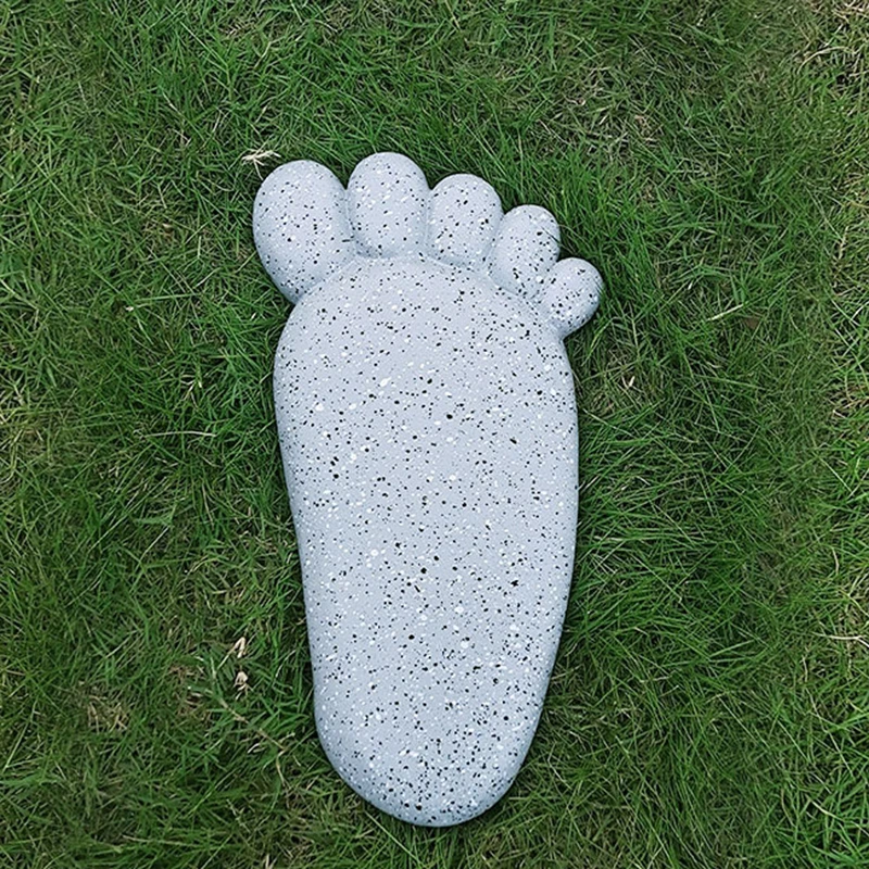 

Outdoor Welcome Stepping Stones Creative Cartoon Feet Shape Paving Ornaments for Garden Courtyard Lawn Layout REME889